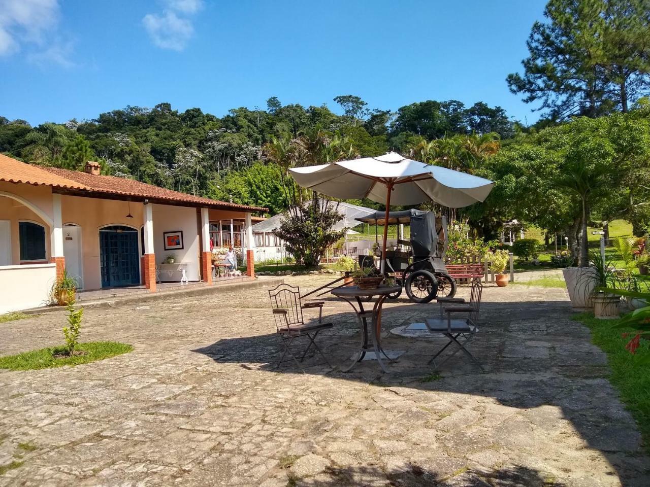 Hostel Vale Do Cafe Ipiabas Luaran gambar